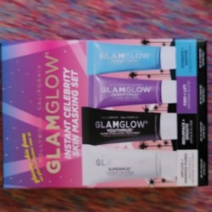GlamGlow 4 pc in 1 New in package